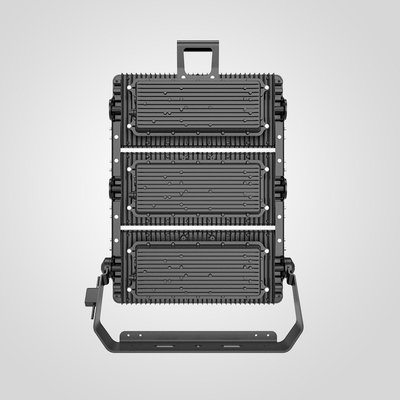 acheter Lumières LED pour terrain de sport en plein air 150lm/W-160lm/W Efficacité lumineuse et résistance aux chocs IK 09 fabrication en ligne